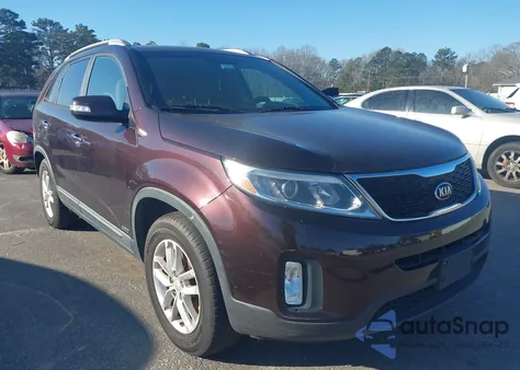 2014 Kia Sorento Lx z USA, uszkodzony, nr VIN 5XYKTCA65EG479652